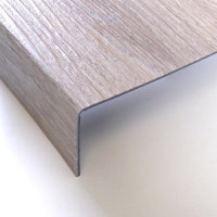 Treppenverkleidung/Treppenstufen aus Klebevinyl Nutzschicht 0,7 mm mit Abdeckwinkel, Dekor Graueiche